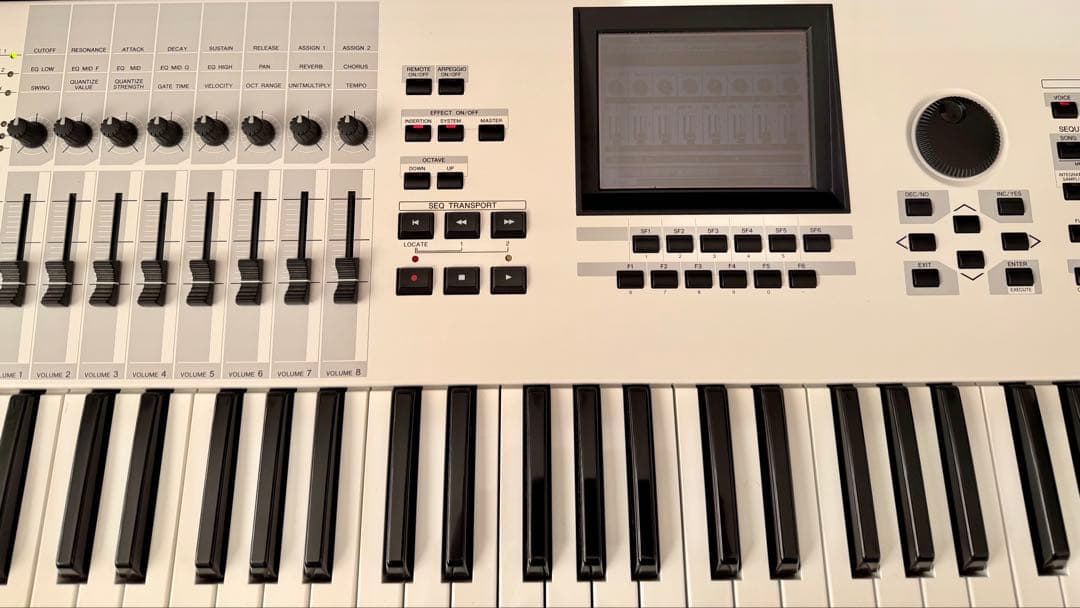 Yamaha MOTIF XF7 76鍵盤シンセサイザー WHITE