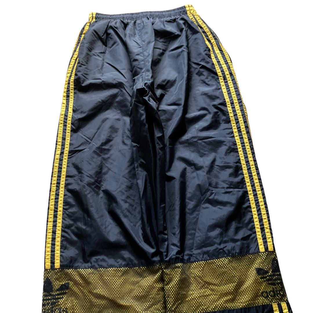極太90s old adidas 豪華刺繍 バギーナイロントラックパンツ 黒 黄