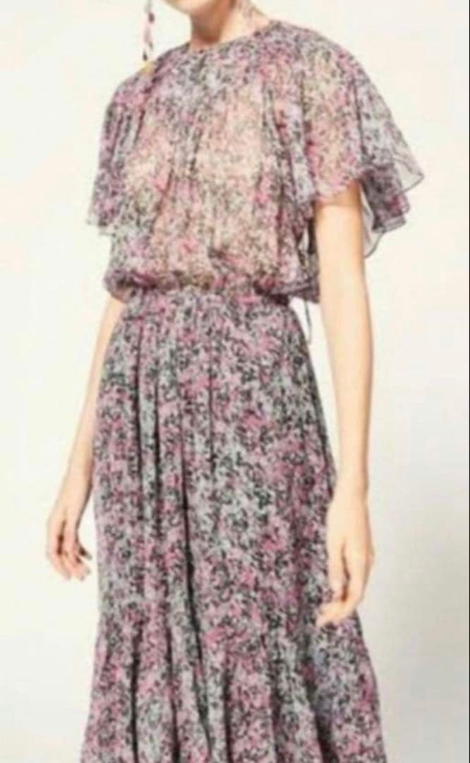 AYK 様ご予約✨美品イザベルマラン　シルクフラワープリントティアードワンピース