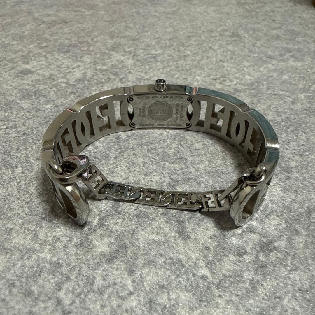 き*ん様 FENDI シルバー ステンレススチール オープンバングル