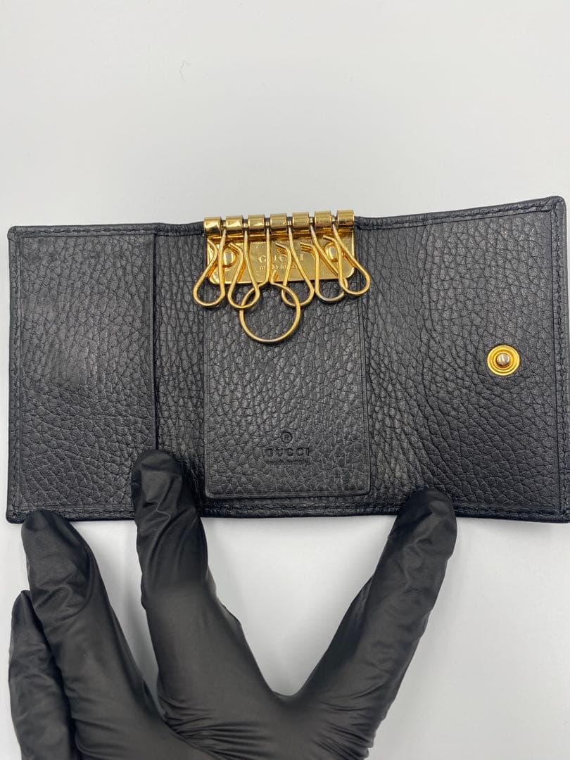 【GUCCI】キーケース ブラック レザー ゴールド金具　6連