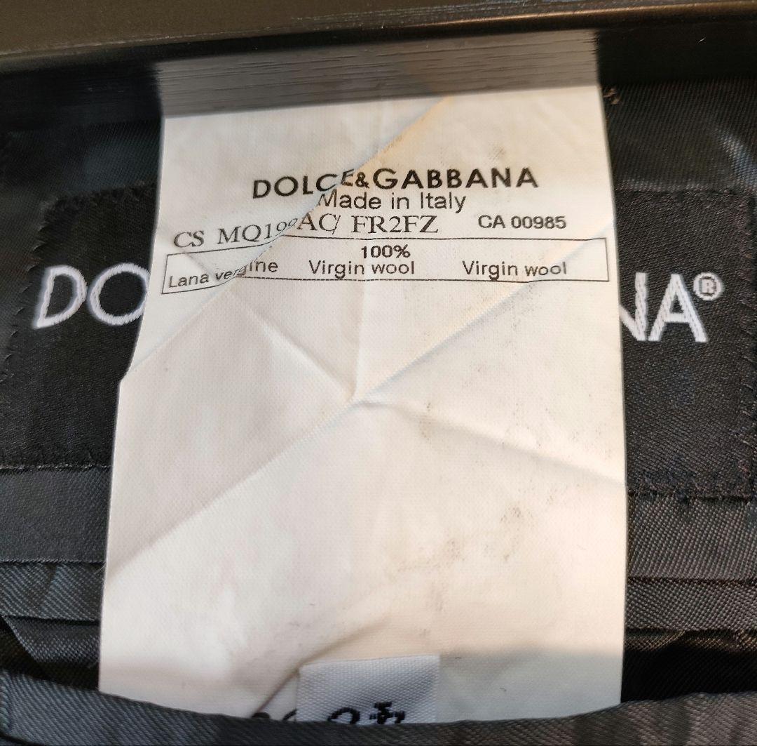美品✨　メンズスーツ　DOLCE&GABBANA　48／BLK／ストライプ