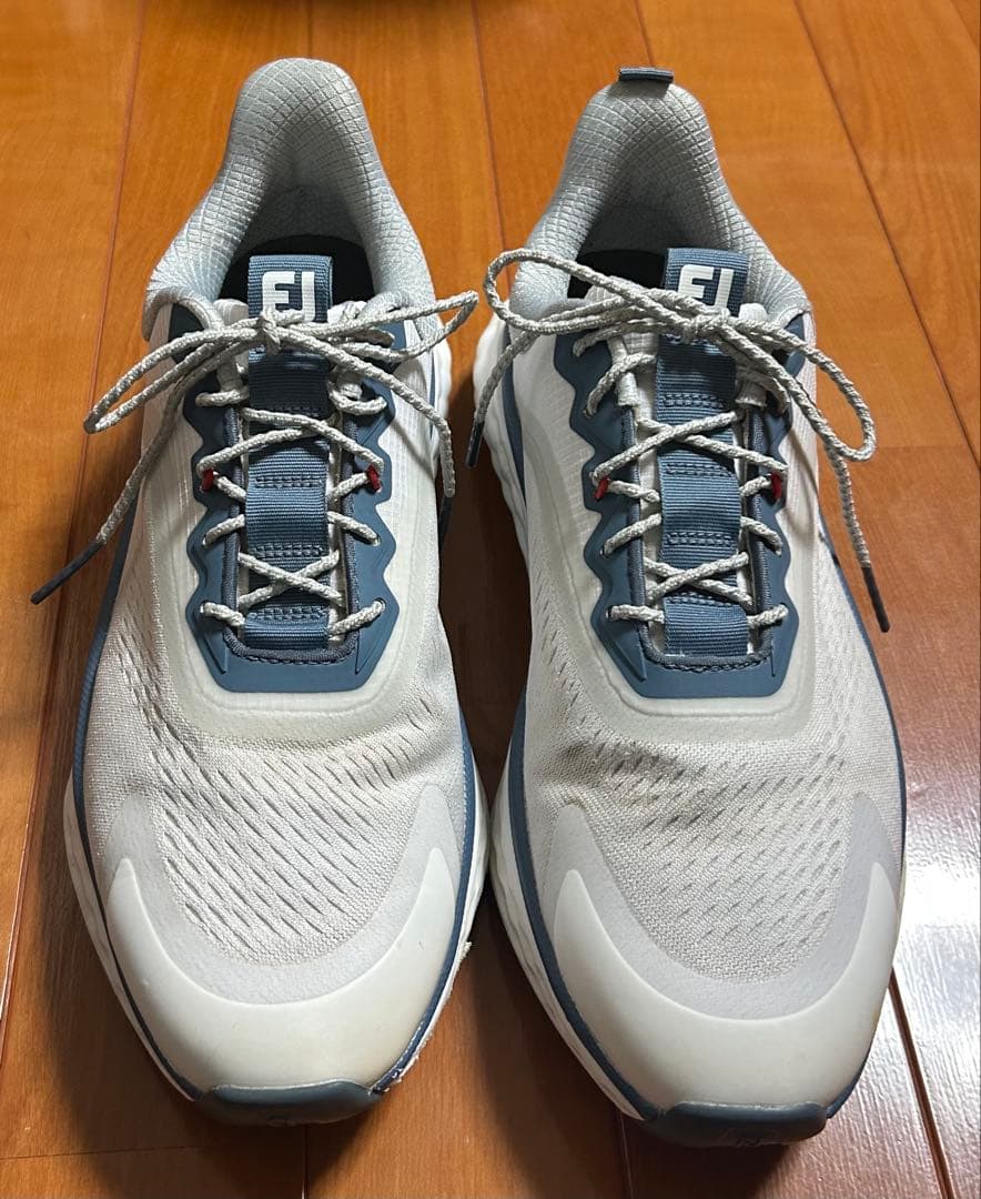 フットジョイ FJ クオンタム スパイクレス ゴルフシューズ 日本正規品　中古品