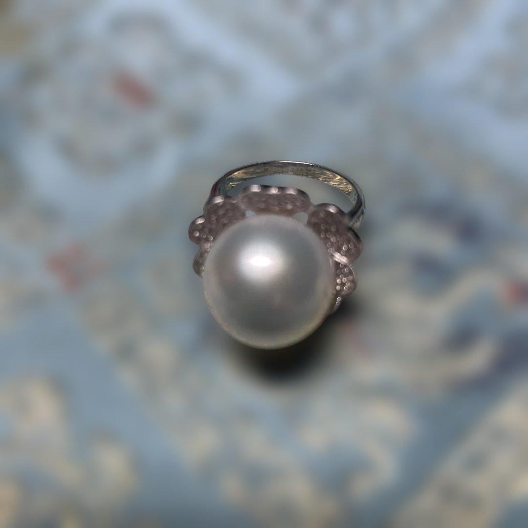 １５ｍｍ大粒 真珠フラワーデザインリング ダイヤ　プラチナ製