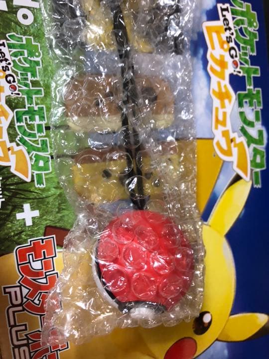 【希少】ポケットモンスターLet’s Go ピカチュウ(任天堂Switch本体)