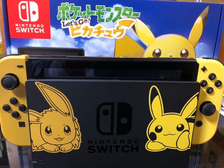 【希少】ポケットモンスターLet’s Go ピカチュウ(任天堂Switch本体)