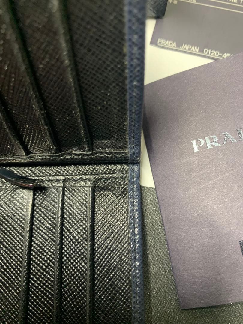 PRADA ネイビー レザー マネークリップ