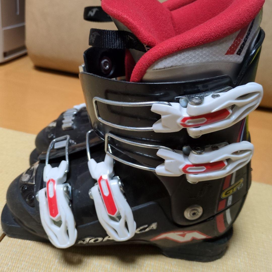 Rossignol スキー板とNORDICAブーツのセット