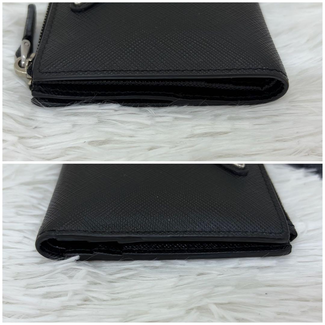 極美品✨プラダ　二つ折り　財布 三角ロゴ　サフィアーノ　レザー　ブラック