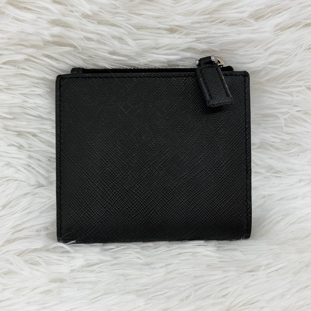 極美品✨プラダ　二つ折り　財布 三角ロゴ　サフィアーノ　レザー　ブラック