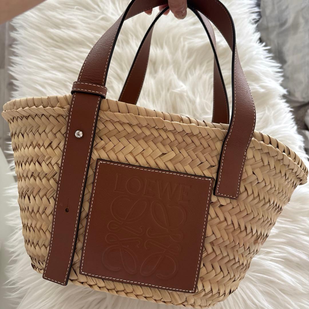 【本日限定値下げ‼️超美品】LOEWE ロエベ　カゴバッグ　スモール