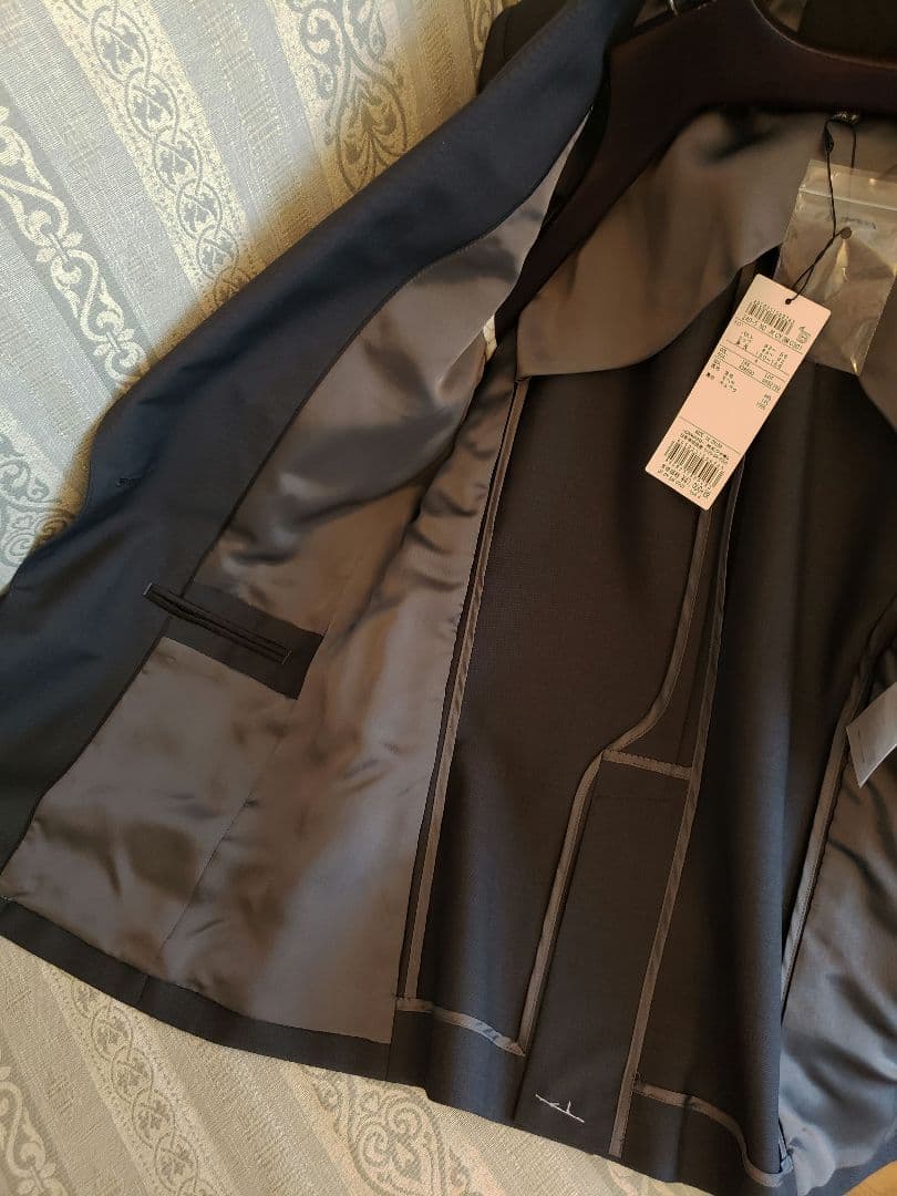 最終値下げ!定価５万　新品タグ付き※ICB アイシービー　テーラードジャケット