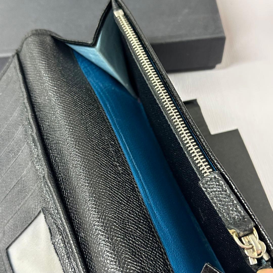 超美品‼️ ブルガリ　BVLGARI 財布　二つ折り　長財布　ロゴクリップ