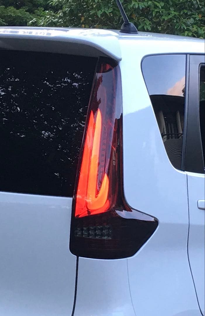 ＥＫワゴン　ＥＫカスタム　デイズ　MBRO フルLEDテールランプ