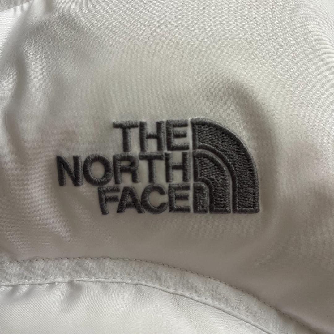 ザノースフェイス ヌプシダウンベスト レディースS ホワイト 700フィルパワー