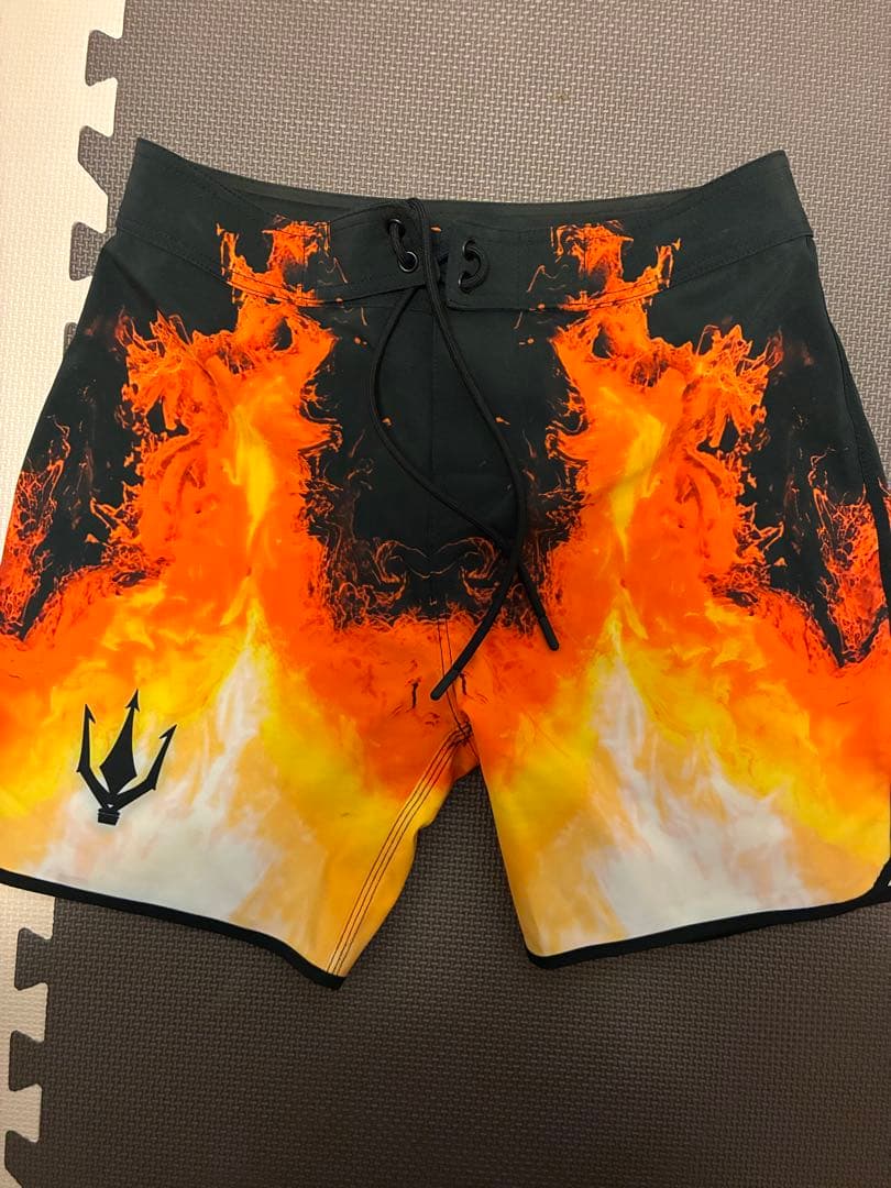 【未使用】FIED ファイド メンズフィジーク, サーフパンツ　28