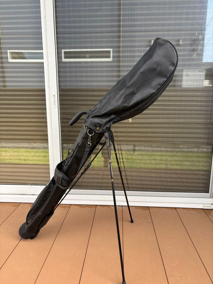 【美品】FR LSG 82 セルフスタンドゴルフバッグ 黒（ルコック）
