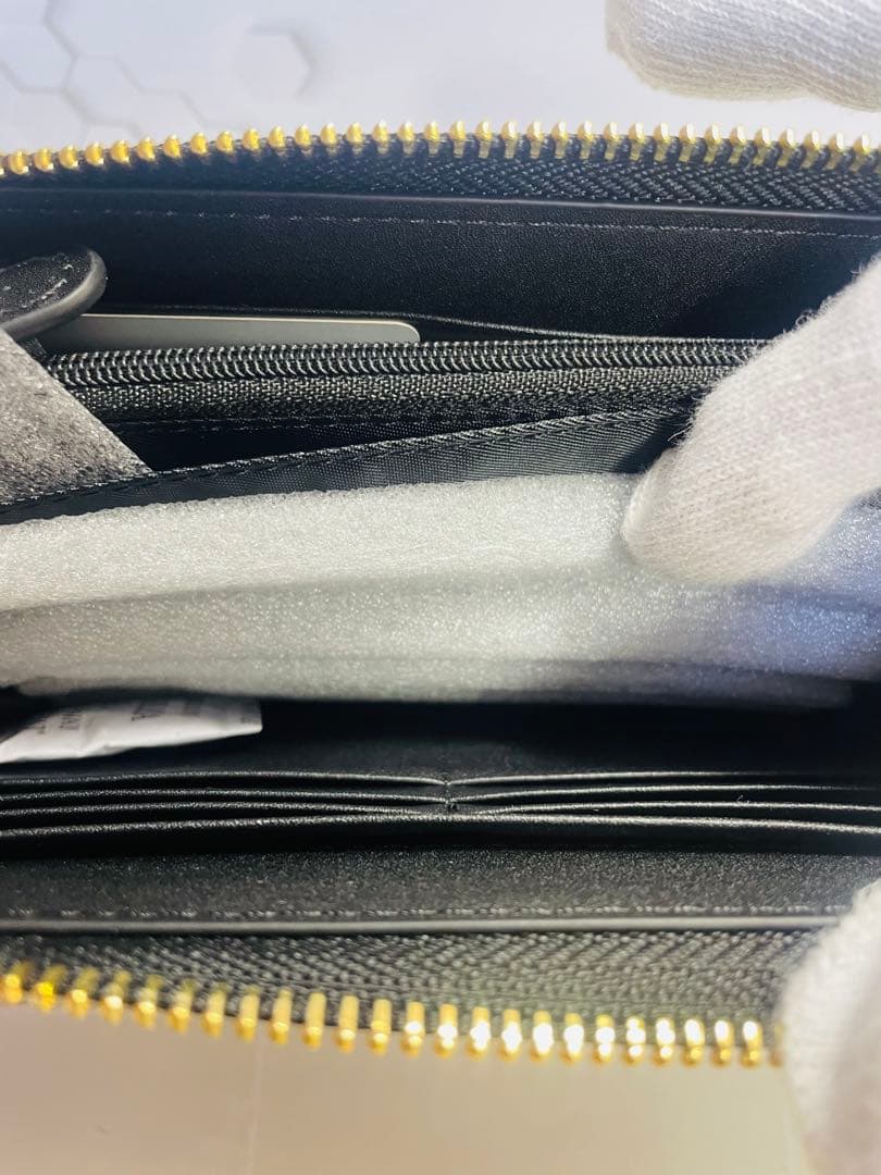 Vivienne Westwood 長財布　黒