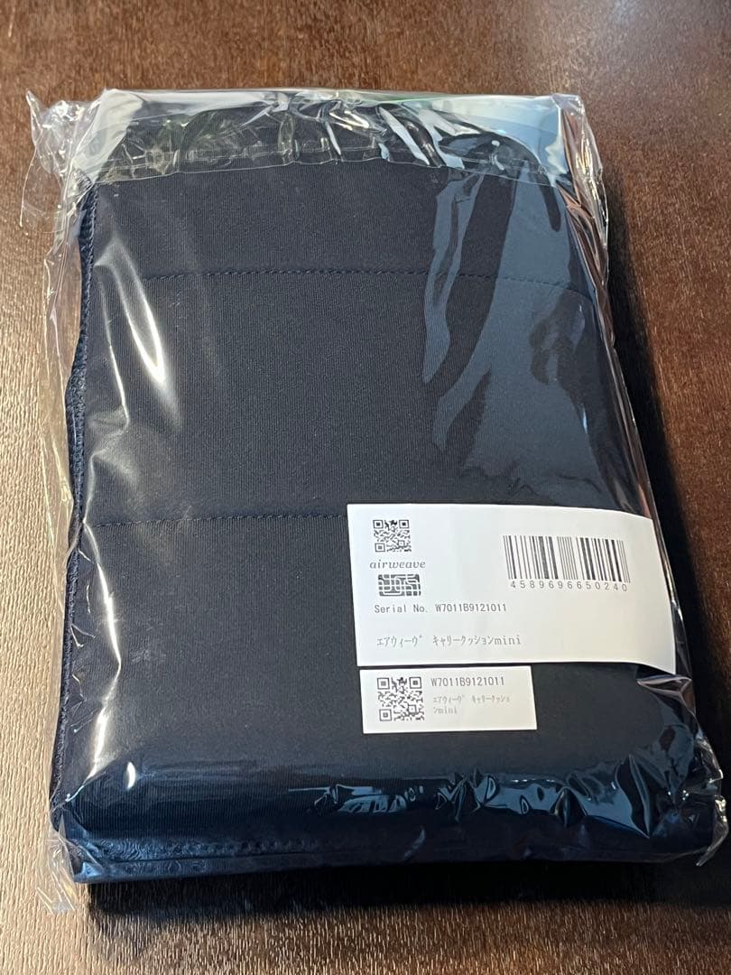 エアウィーヴ キャリークッションミニ　黒　airweave