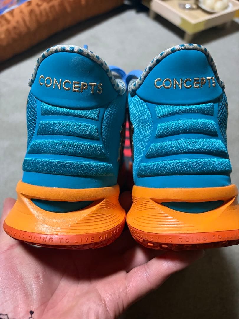 カイリー7 コンセプツ ホルス　KYRIE7 27cm