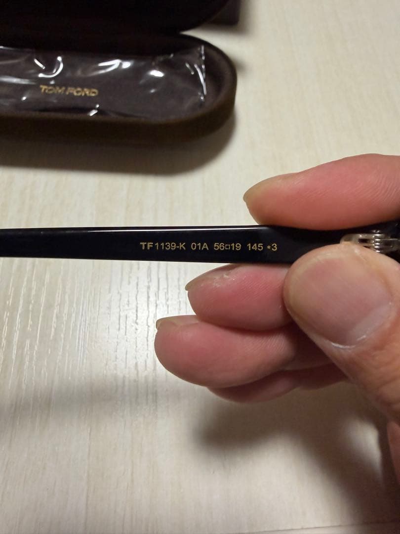 TOM FORD サングラス TF1139-K 56◻︎19 145 01A