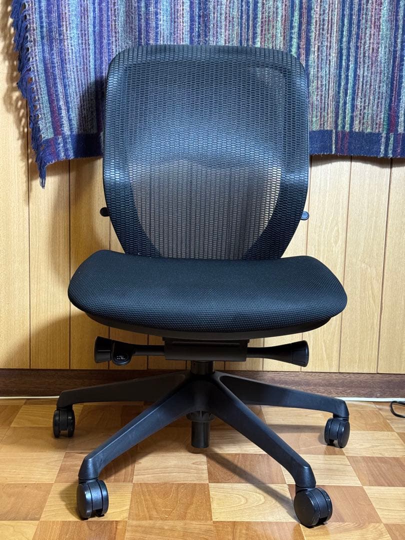 OKAMURA オカムラ シルフィー ローバック　2017年製