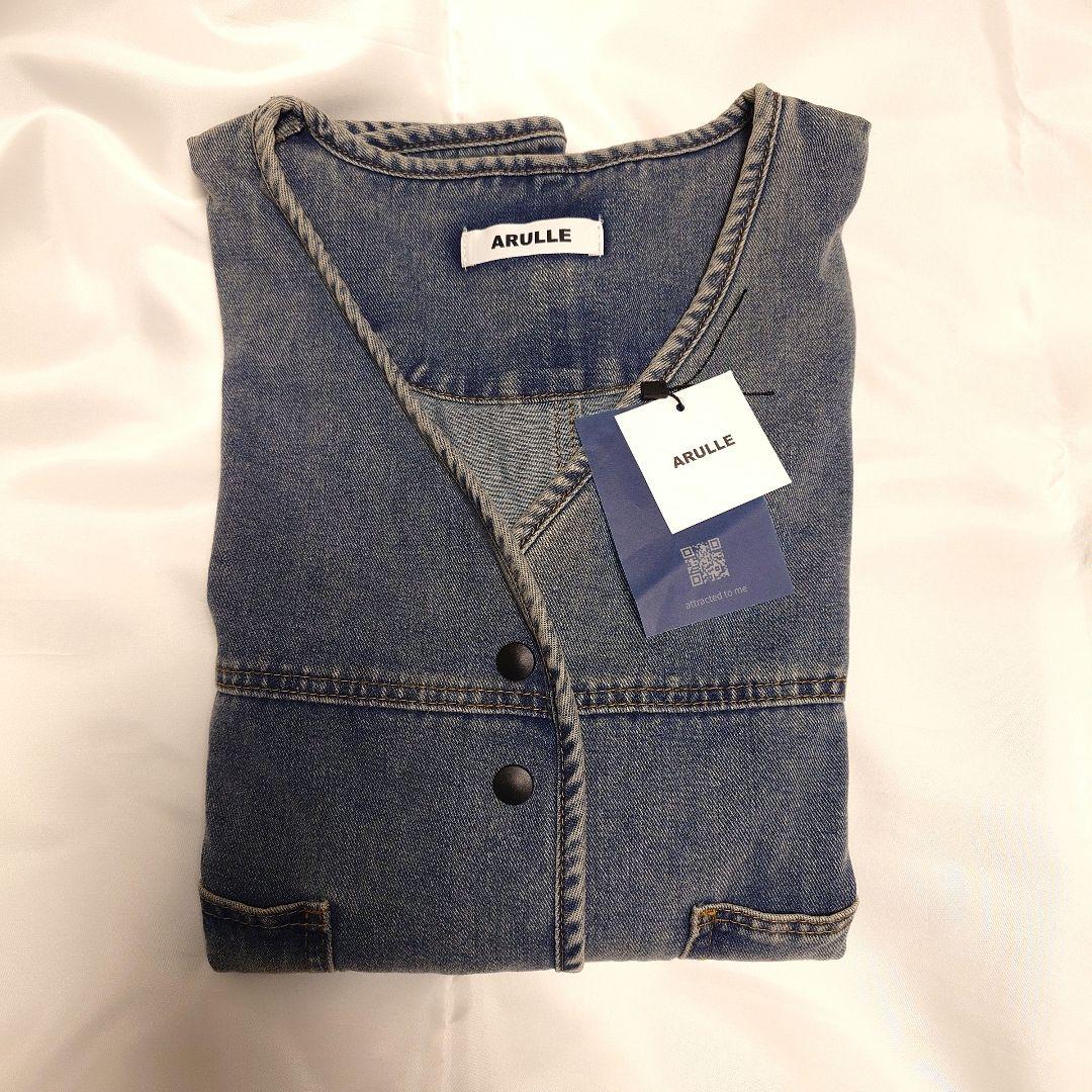 未使用 ARULLE Ｖカラーデニムジャケット　ライトブルー