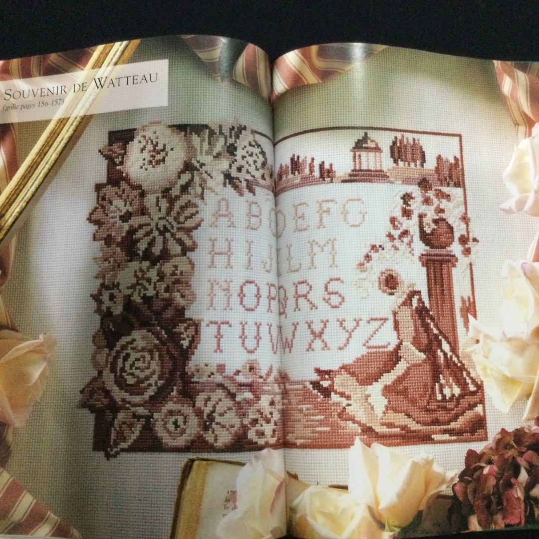 クロスステッチ　洋書　フランス語　刺繍　アルファベット　刺しゅう　図案集　作品集