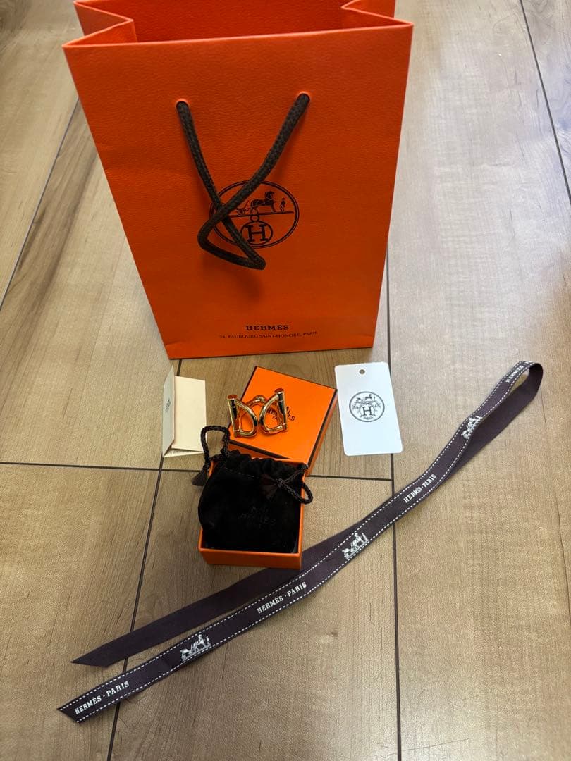 HERMES ドゥブルD スカーフリング　カレ90 ゴールド　新品未使用