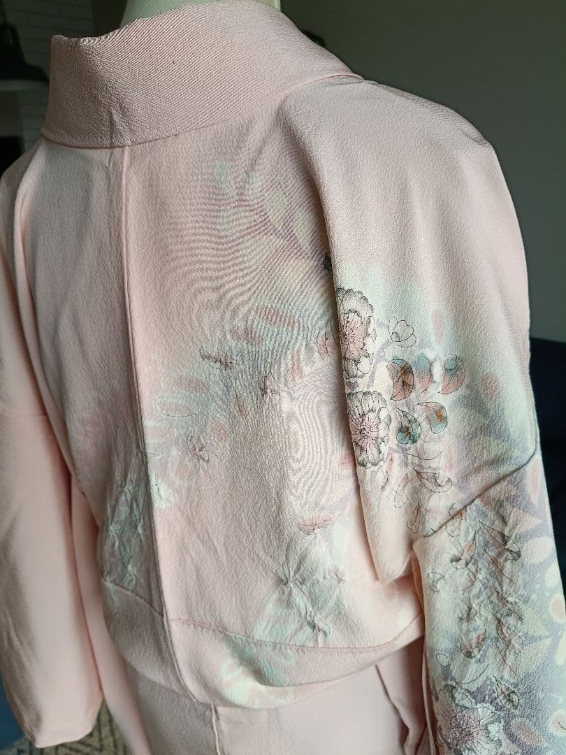 辻が花 訪問着落款 ピンク 花柄 絹 26B1