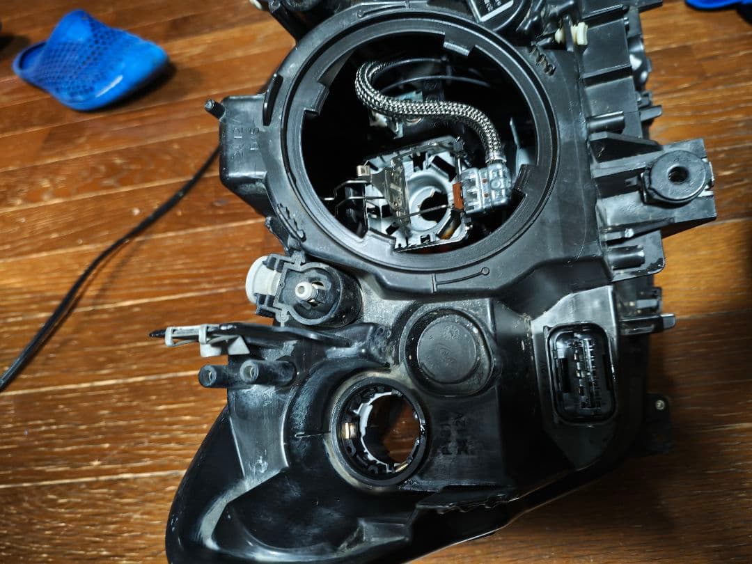  ヘッドライト　左