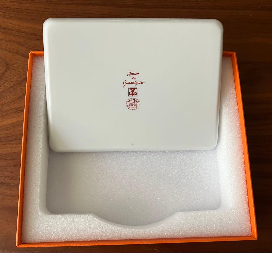 新品未使用★HERMES エルメス　ガダルキヴイール　スクエアプレート トレー