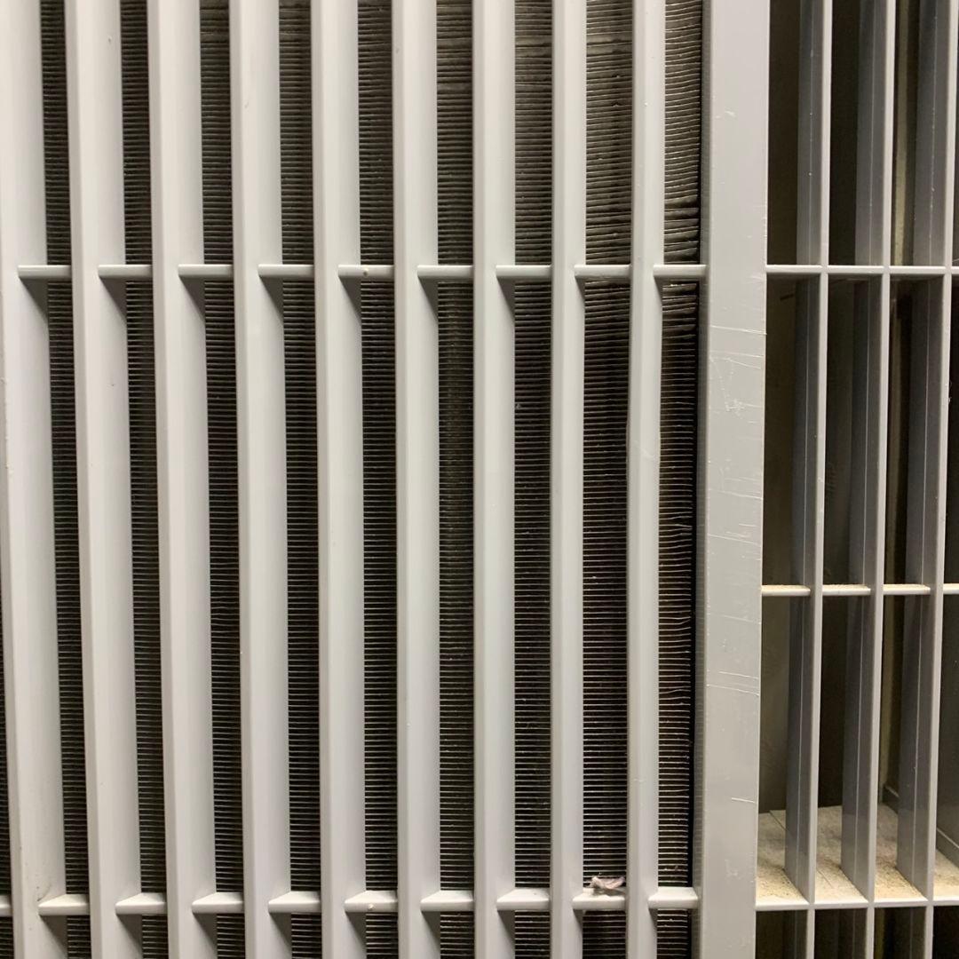 H246\" 現状品 CORONA 窓用エアコン CW-A1819 2019年製