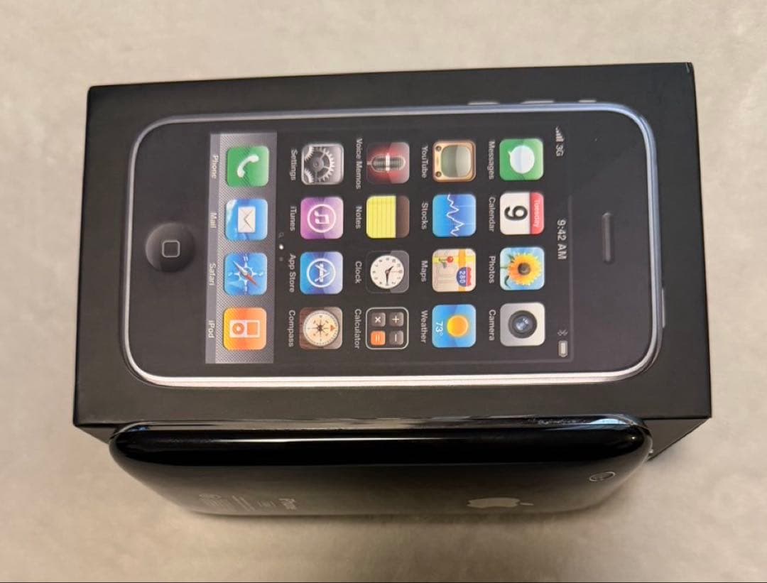 希少✨iPhone3GS 32GB 本体 美品 ケース付き