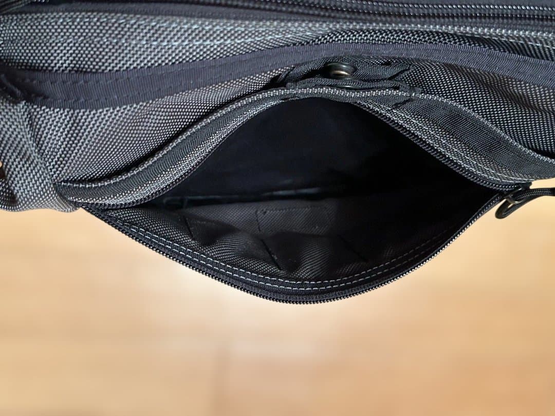 米国製 BRIEFING ブリーフィング DAY TRIPPER S STEEL