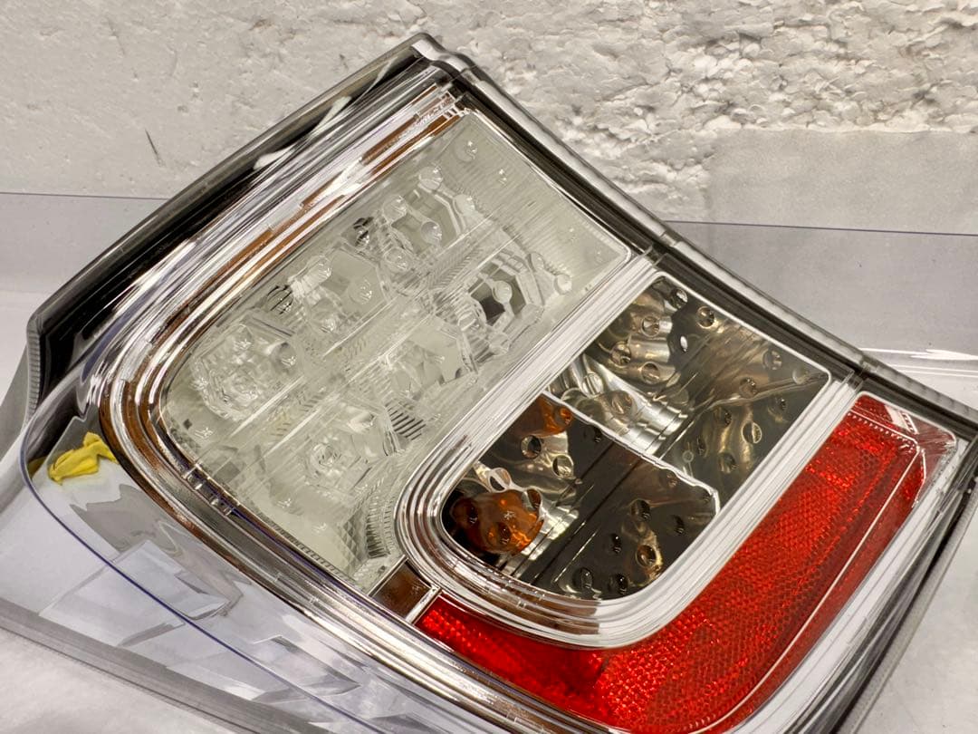 フリード スパイク GP3 GP4 GB3 LED テールライト 左右セット