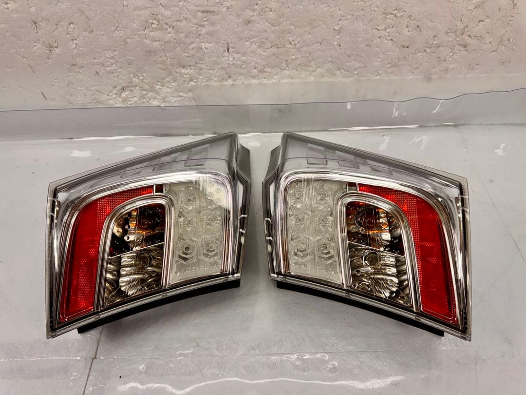 フリード スパイク GP3 GP4 GB3 LED テールライト 左右セット