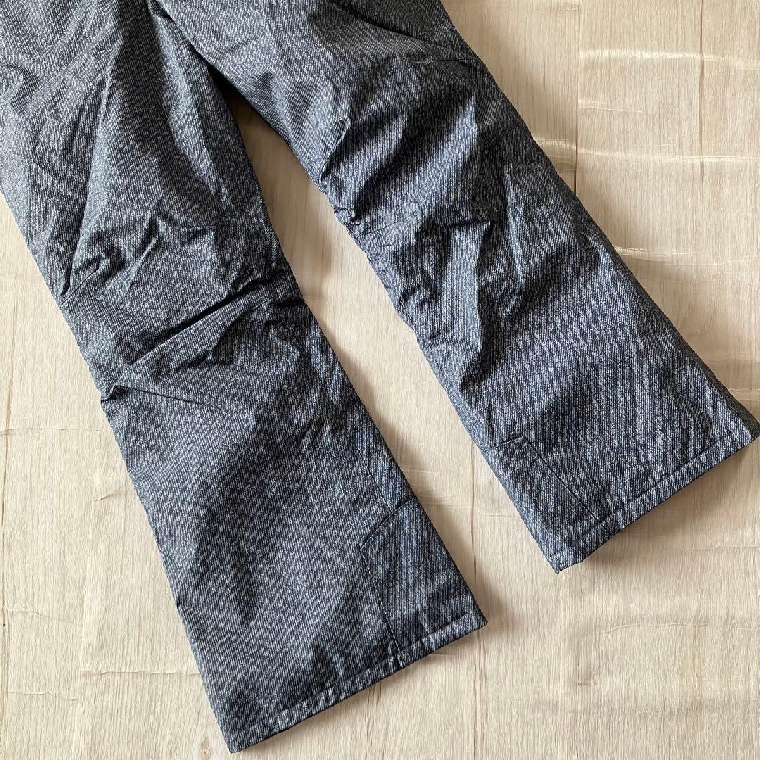 8C✨現行 新品 RESSEDA✨スキーウェア 上下セット キッズ130