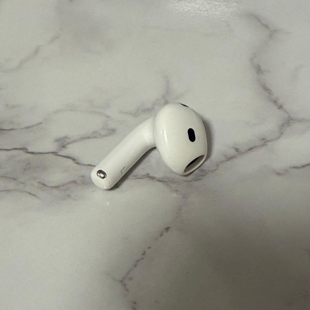 AirPods4 アクティブノイズキャンセリング搭載 クリアケース付