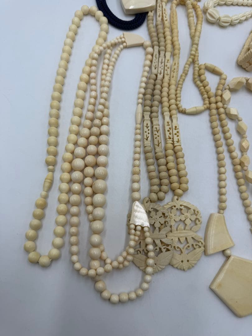 象牙調 象牙風 アクセサリー 約420g 大量 おまとめ ジュエリー ジャンク