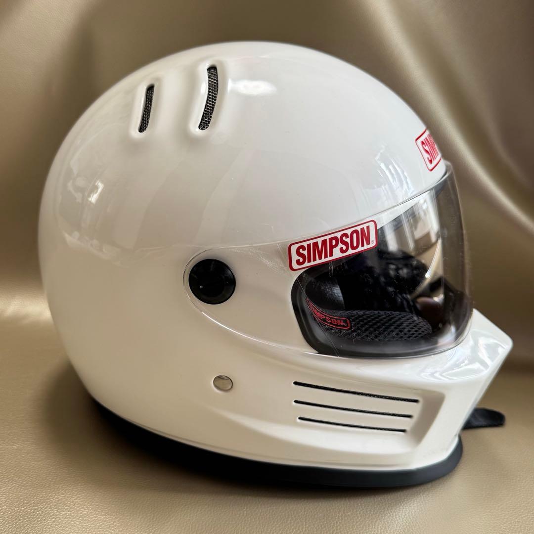 SIMPSON BANDIT Pro ホワイト　XL 61㎝