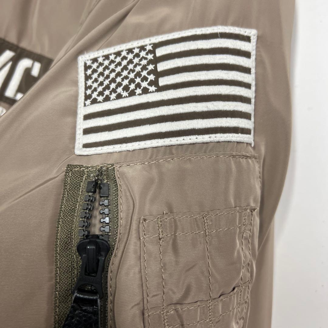 AVIREX MA-1ジャンバー　GOベージュ