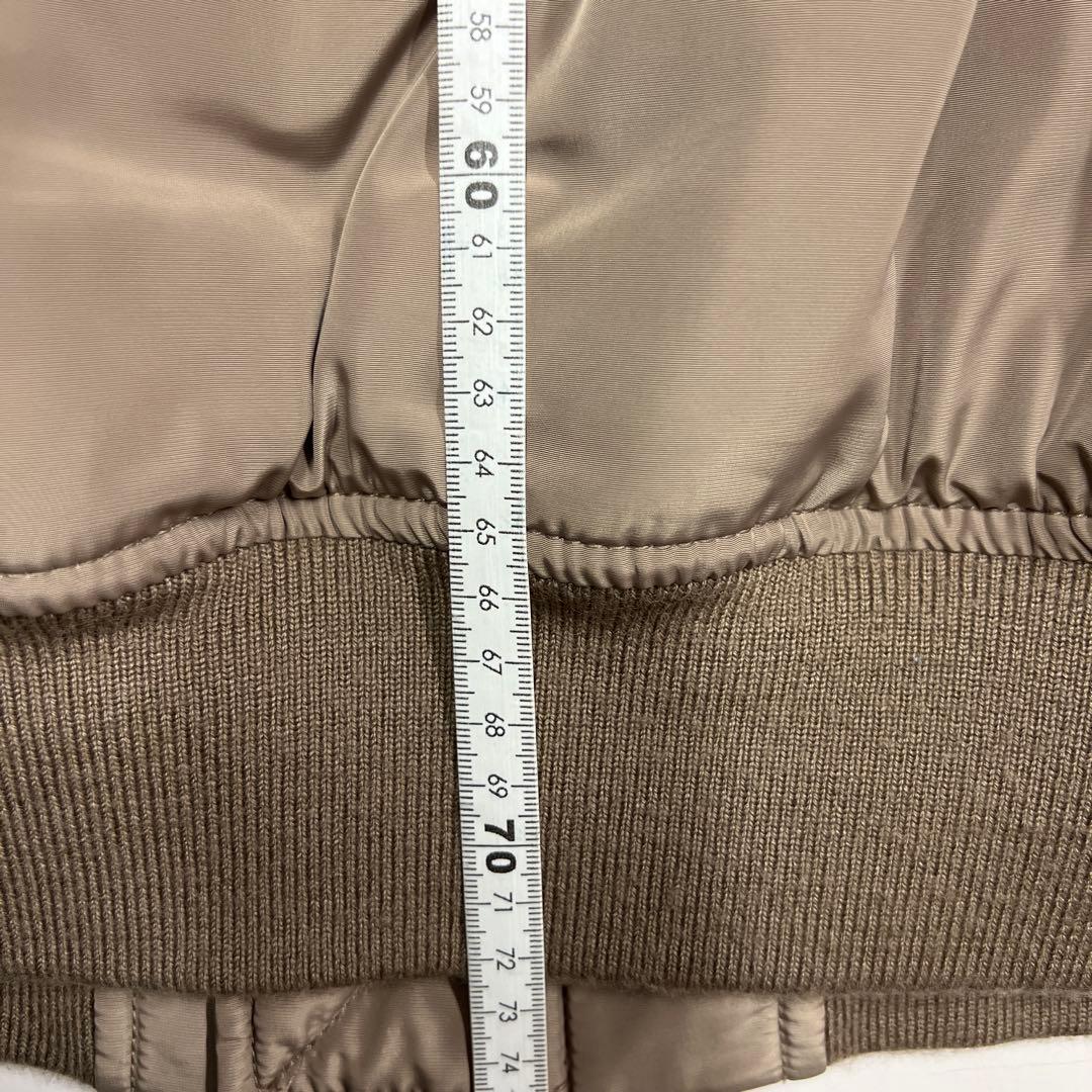 AVIREX MA-1ジャンバー　GOベージュ