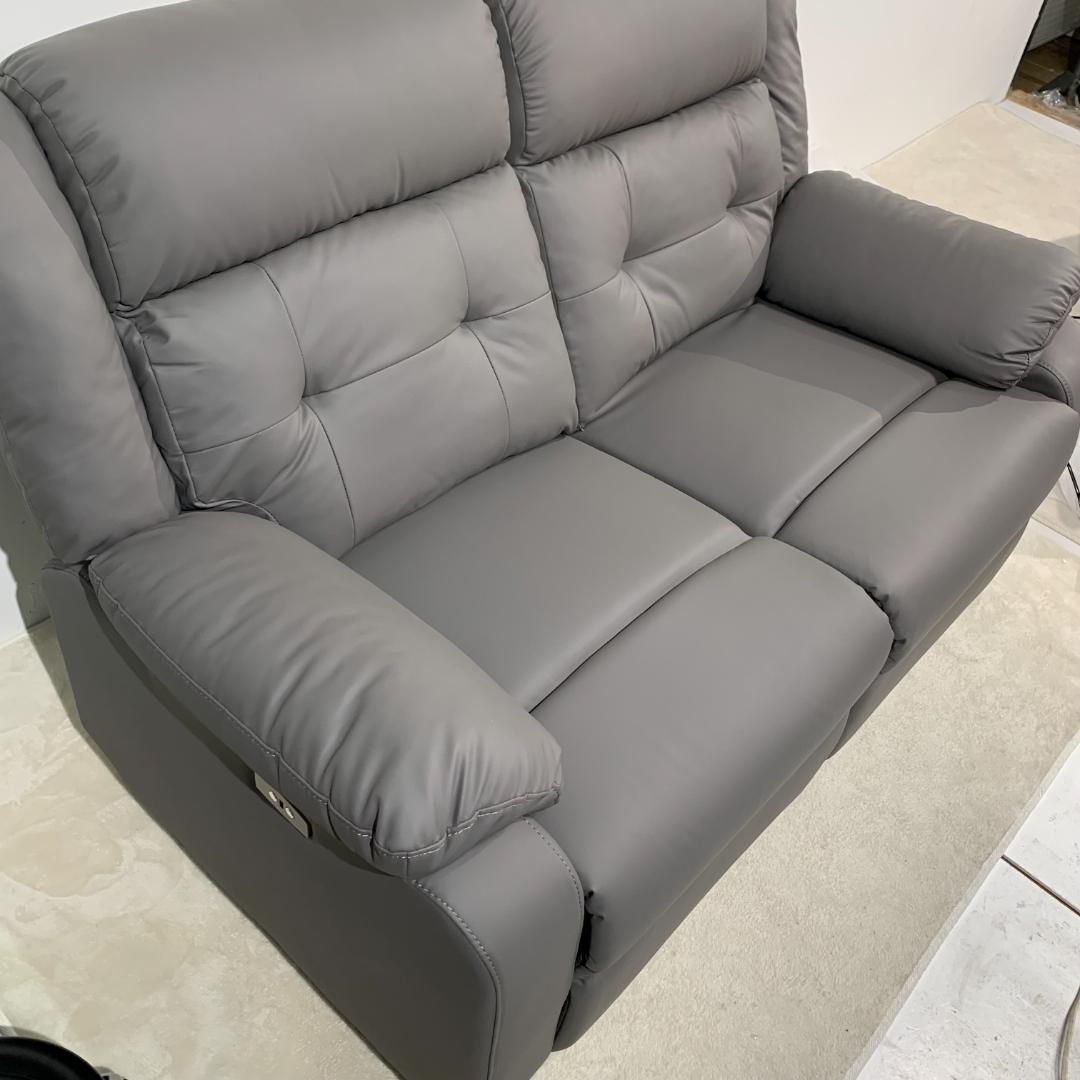 訳あり新品　リクライニングソファ 2人掛け 電動ソファー　546+547