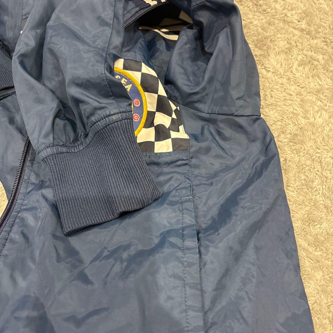 アディダスadidas　チェルシー　ナイロンジャケット