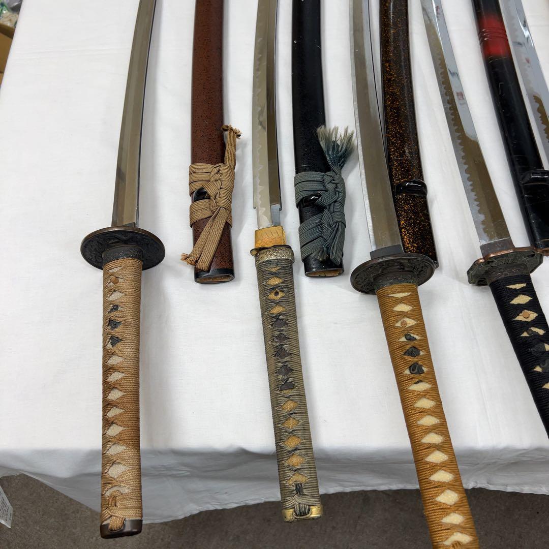 【傷あり】模造刀 10本 まとめ 透かし鍔 太刀 鍔太刀 脇差 白鞘 昇龍 彫り
