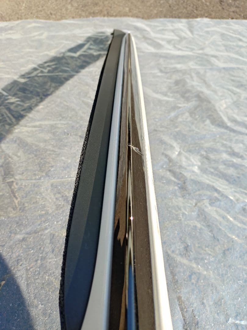 R*↓様 220系クラウン　フロントウィングスポイラー　中古品