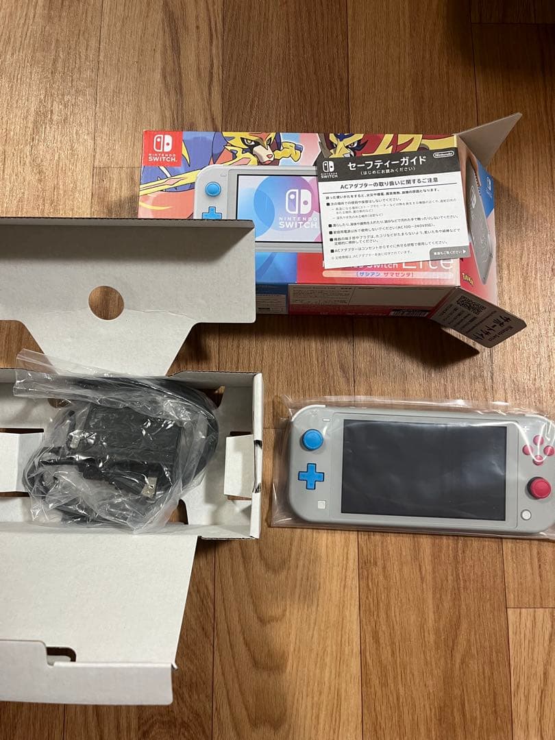 Nintendo Switch Lite 本体 ザシアン・ザマゼンタ