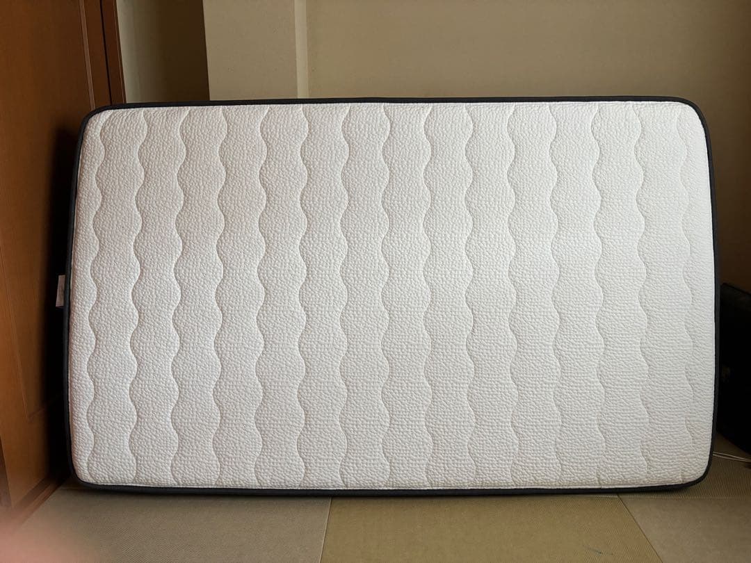 【新品同様】NELL マットレス セミダブル