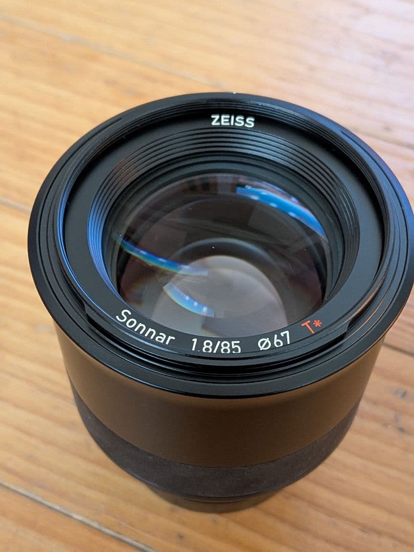Zeiss Batis 1.8/85 Eマウント レンズ